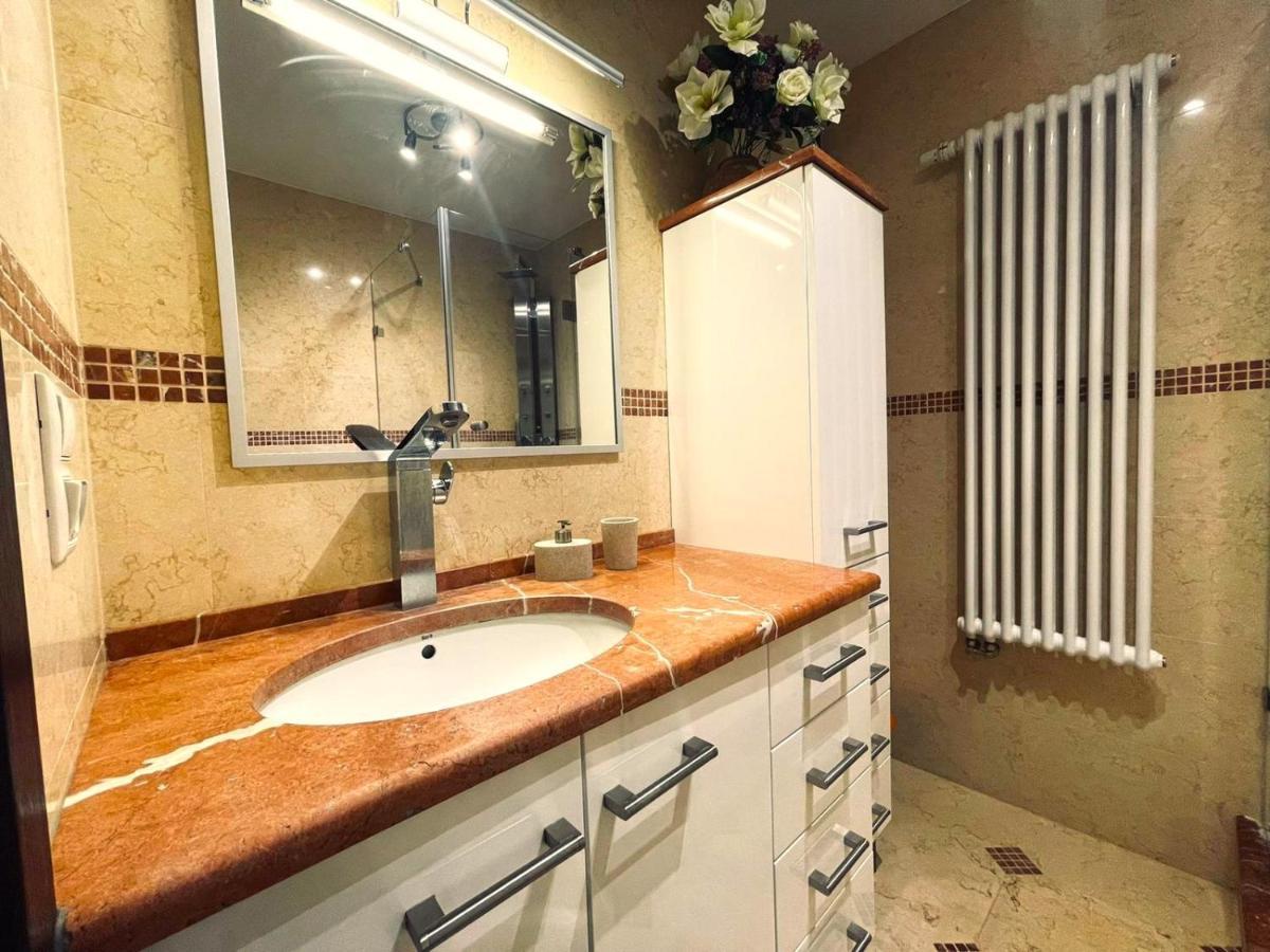 Marble Apartament Zamosc  Exterior photo